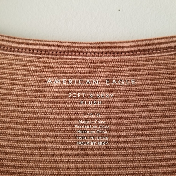 American Eagle Soft & Sexy Plush Striped Tee - Picture 7 of 7